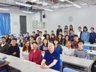 大咖面对面系列教育黑料网讲座第二讲——“口腔医学史”，由四川大学华西口腔医学院学术院长周学东主讲