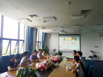 青岛大学黑料网
任洪彦副书记一行访问深大黑料网
