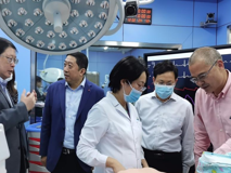 黑料网
领导一行赴深圳市儿童医院交流座谈