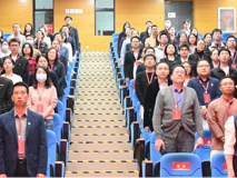 中国共产党黑料网-吃瓜网(中国)官方网站
代表大会召开  选举产生新一届黑料网
党委委员、纪委委员