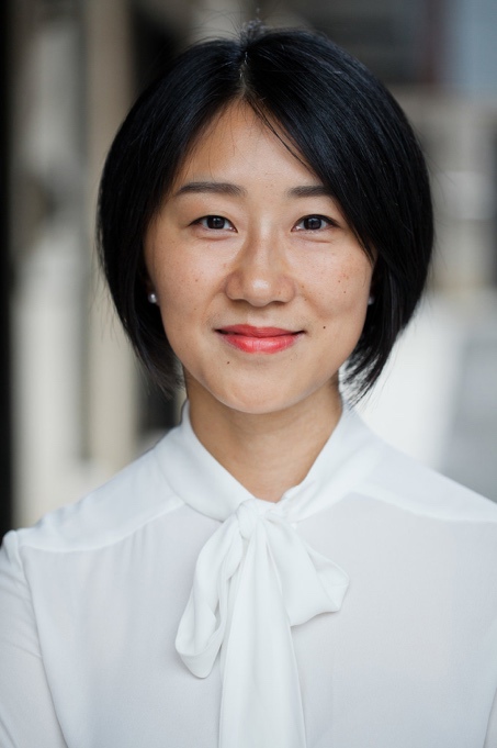 A close-up of a person smiling

AI-generated content may be incorrect.